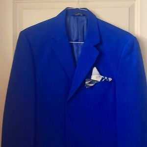 FATHER'S DAY!! ASK FOR SPECIAL DISCOUNTvery nice 3, piece men suit/ handkerchief